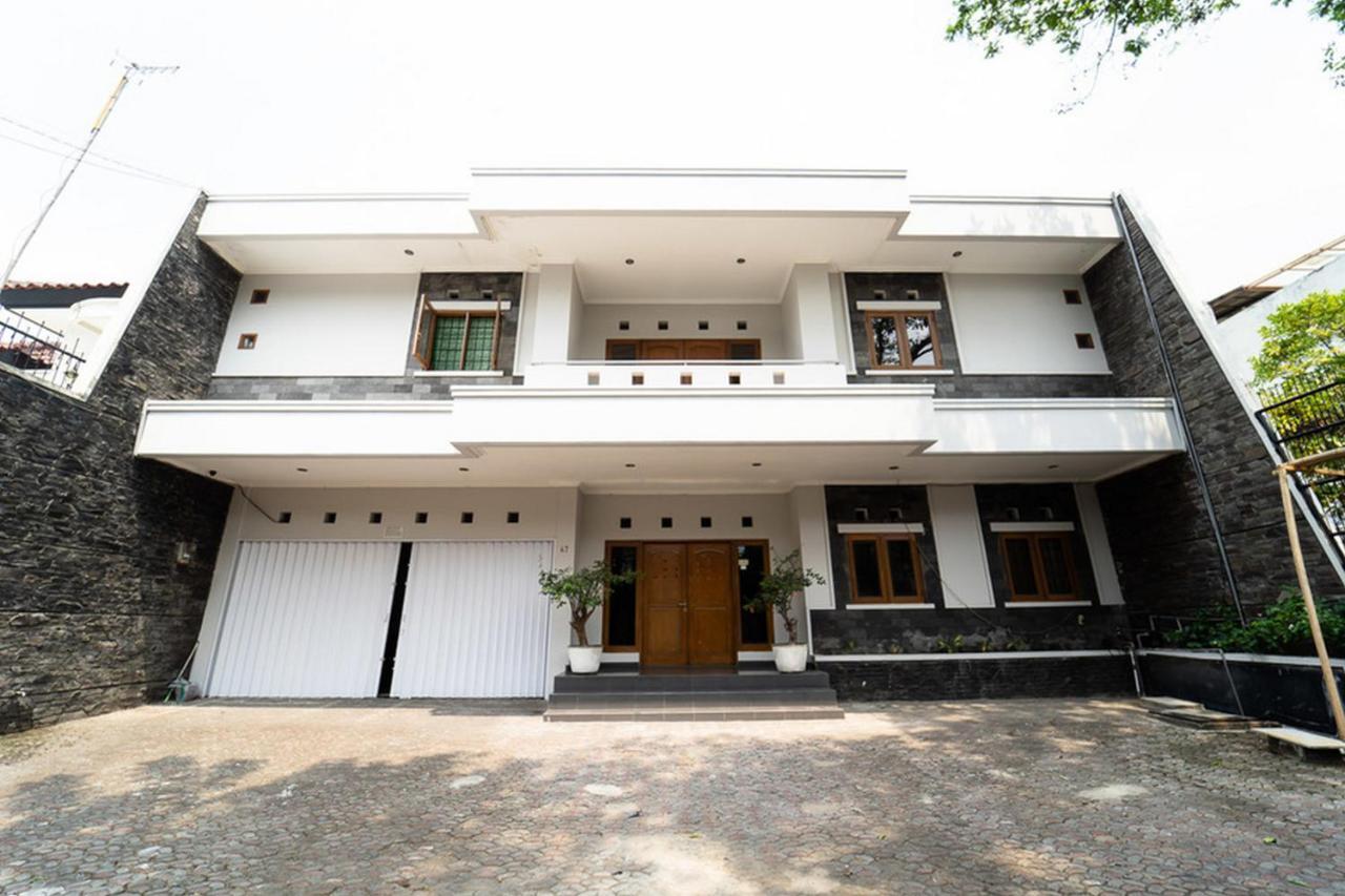 Koolkost Near Padjadjaran University - Minimum Stay 6 Nights Bandung Kültér fotó