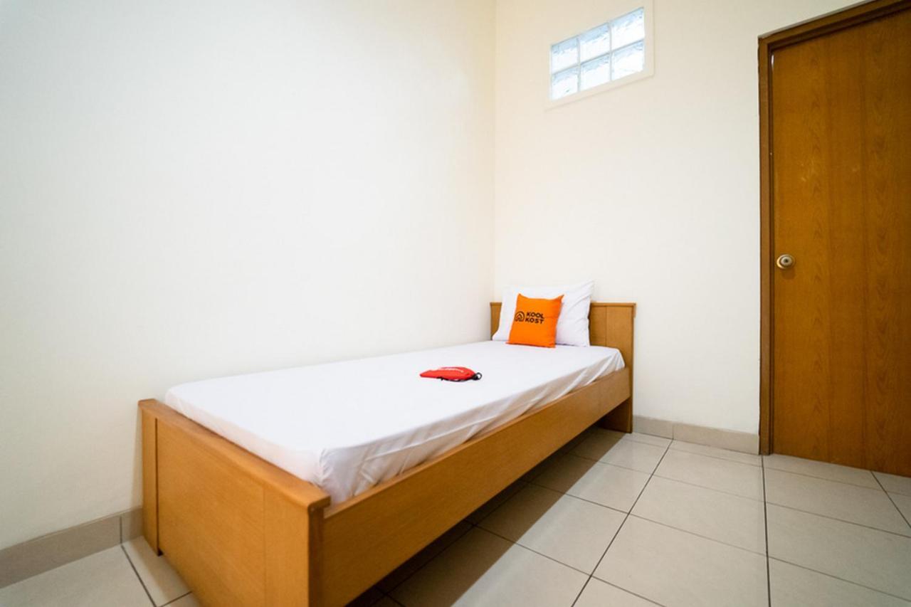Koolkost Near Padjadjaran University - Minimum Stay 6 Nights Bandung Kültér fotó
